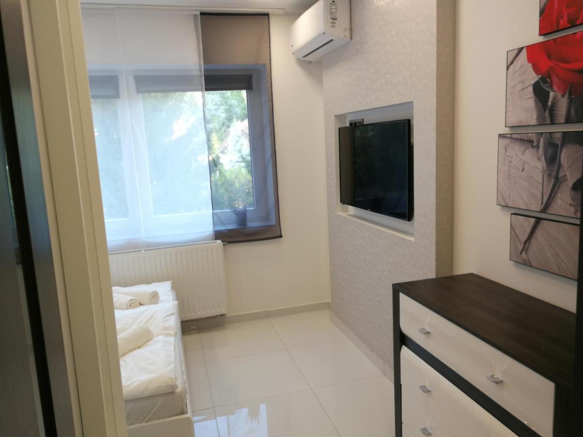 Aqua Solar Apartmanhaz Miskolc Eksteriør billede