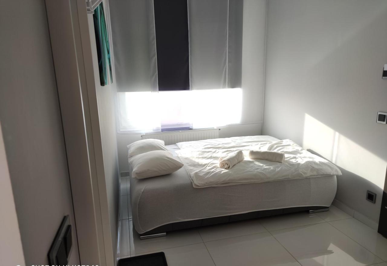 Aqua Solar Apartmanhaz Miskolc Eksteriør billede