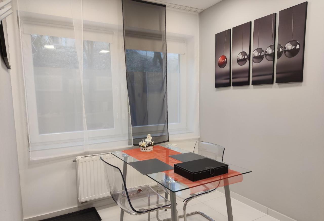Aqua Solar Apartmanhaz Miskolc Eksteriør billede