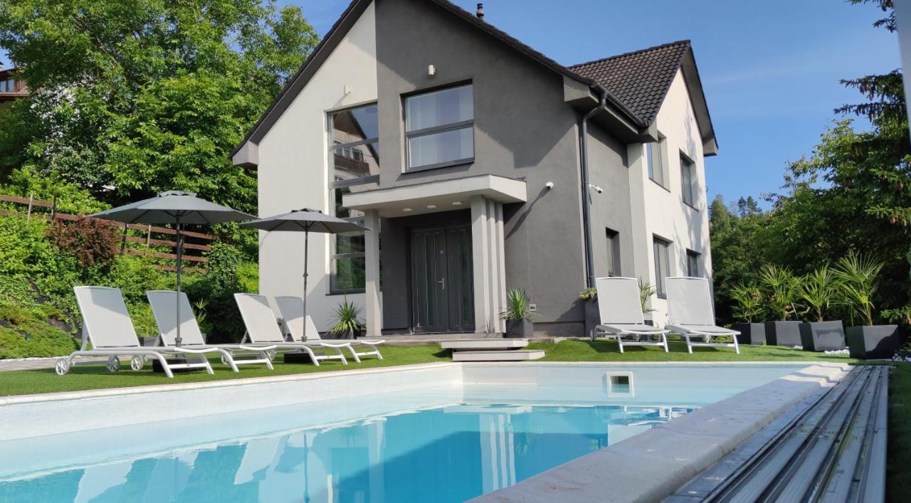 Aqua Solar Apartmanhaz Miskolc Eksteriør billede